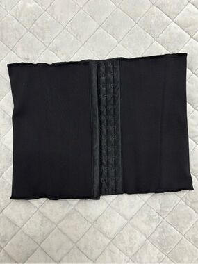 SKIMS Waist Trainer